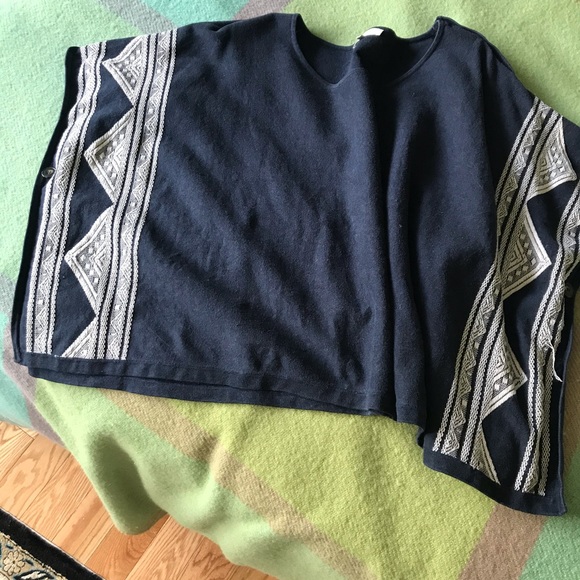 Sandro Paris Poncho - Picture 2 of 4